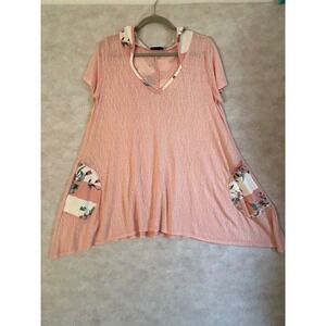 Myesper California Peach Hooded Tunic Top Floral Trim Sharkbite Hem Medium T5412